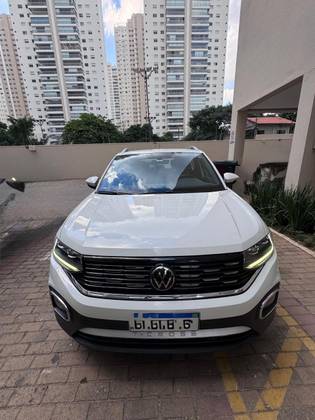 VOLKSWAGEN T-CROSS 1.4 250 TSI TOTAL FLEX HIGHLINE AUTOMÁTICO VOLKSWAGEN T-CROSS 1.4 250 TSI TOTAL FLEX HIGHLINE AUTOMÁTICO